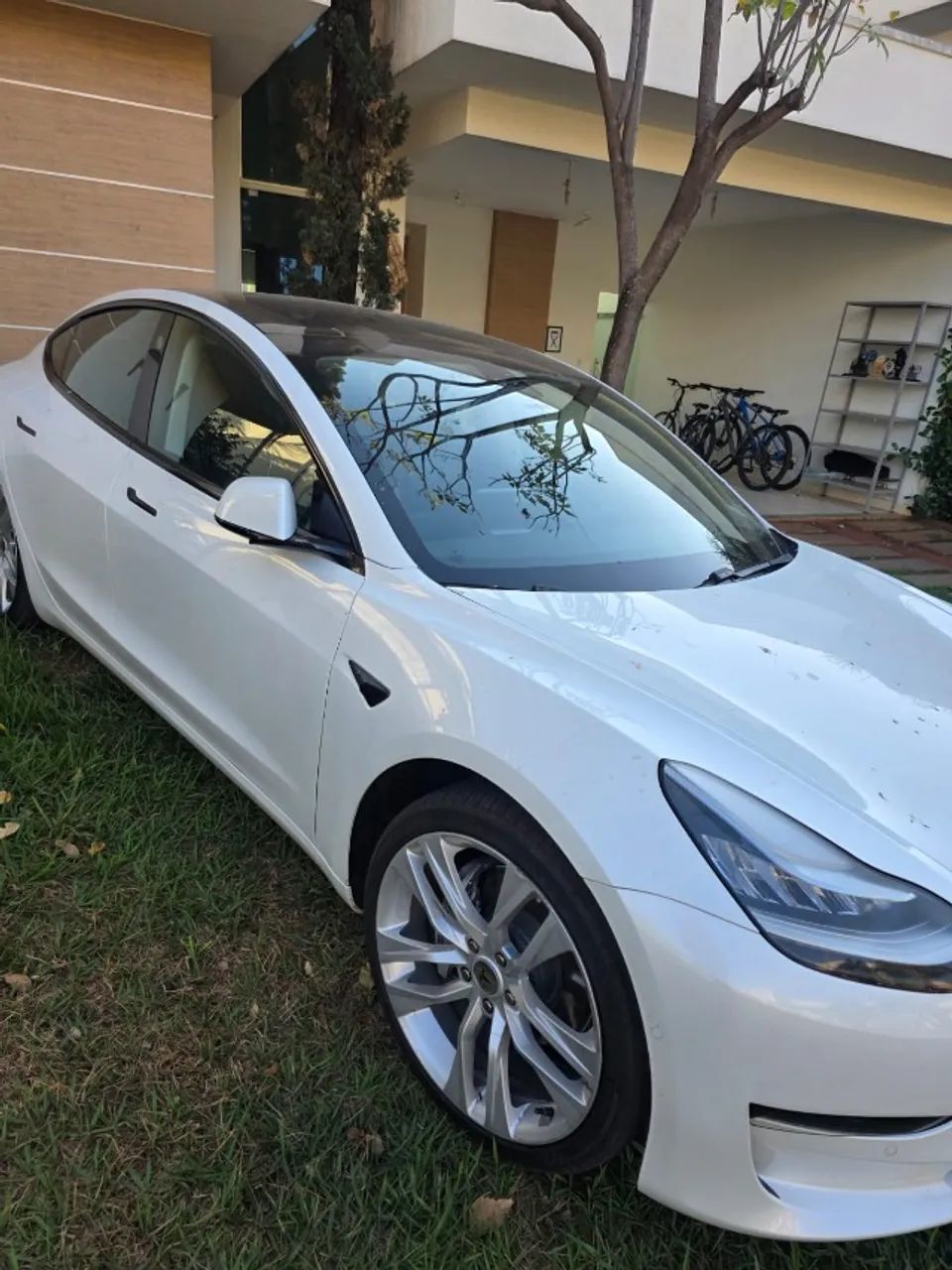 Tesla Model 3 Elétrico AWD Performance, foto 5 de 6
