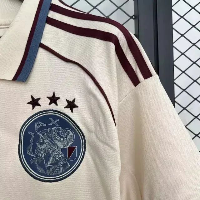 Camisa Adidas Ajax Third III 25/26  - Foto 3
