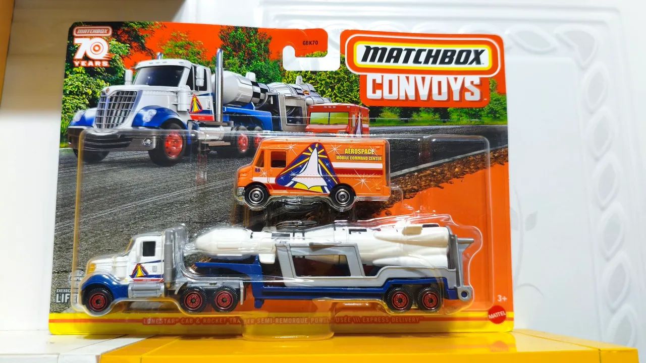Matchbox Convoys 70 Anos - Lonestar Cab & Rocket Trailer - Lacrado