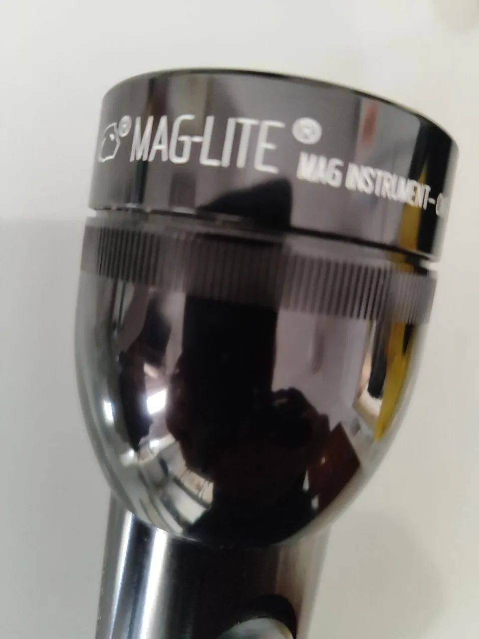Lanterna tática Maglite  - Foto 4
