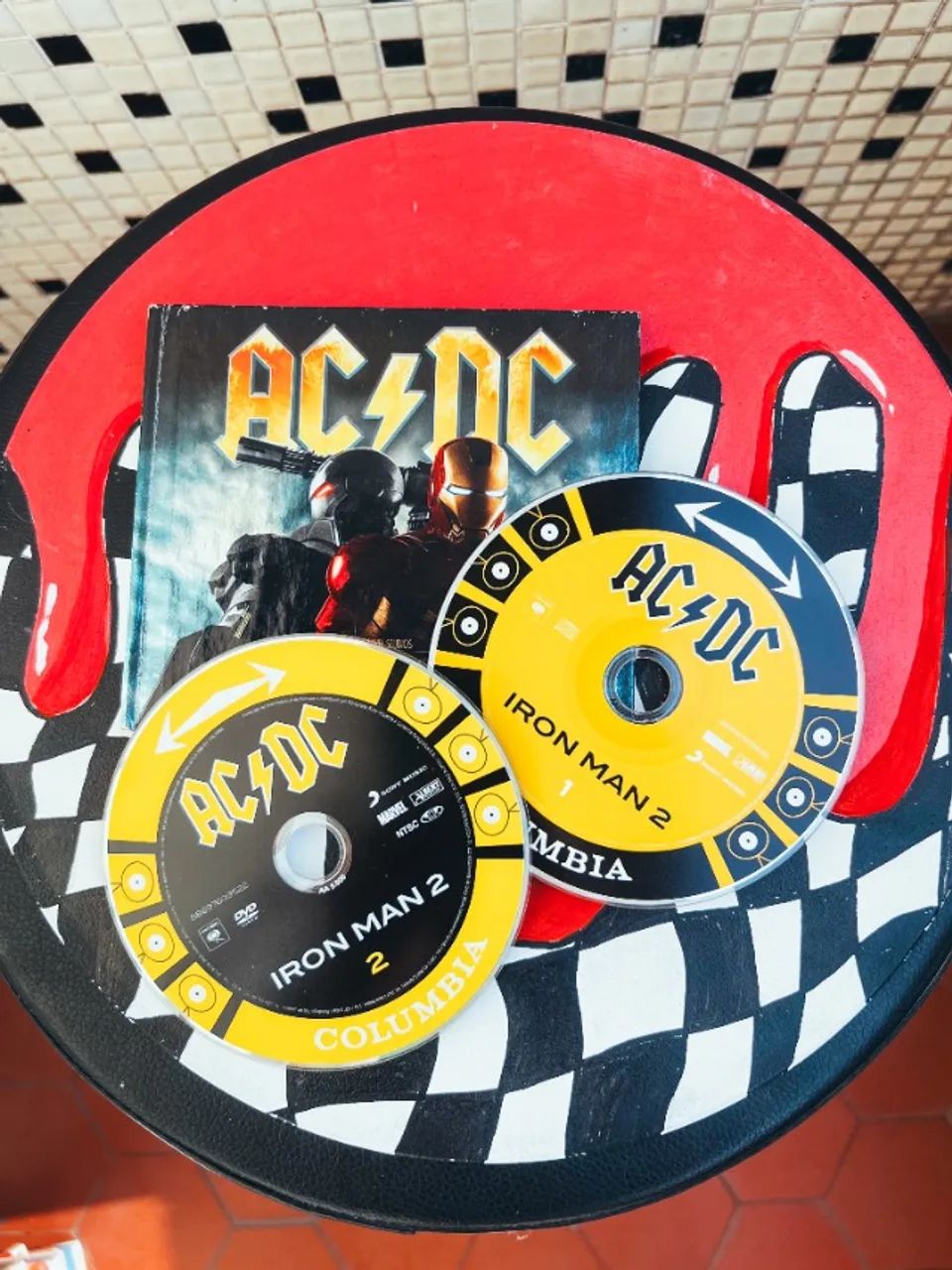 cd duplo ac/dc iron man 2 R$ 85 - Foto 4