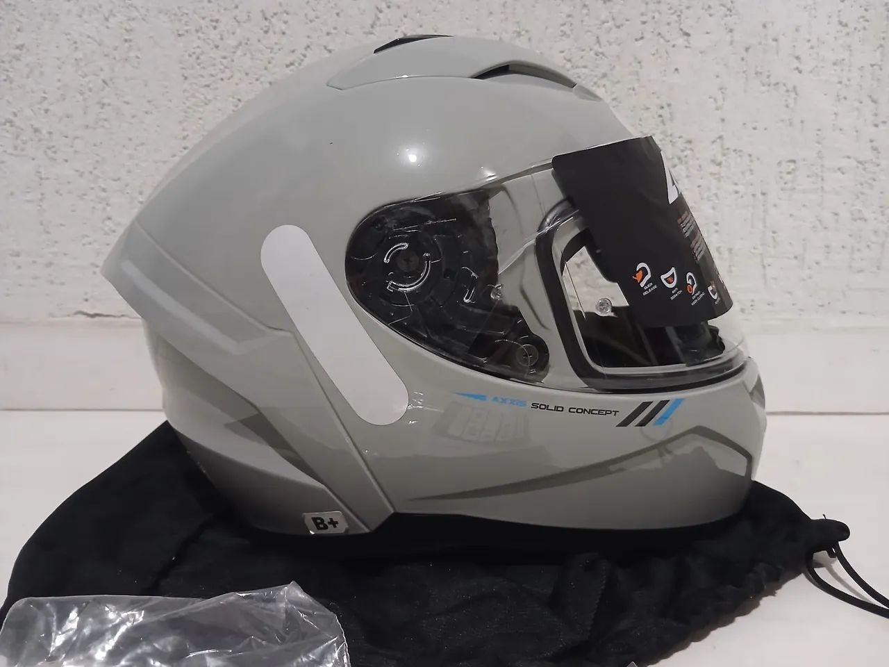 CAPACETE AXXIS SEGMENT SOLID CONCET 