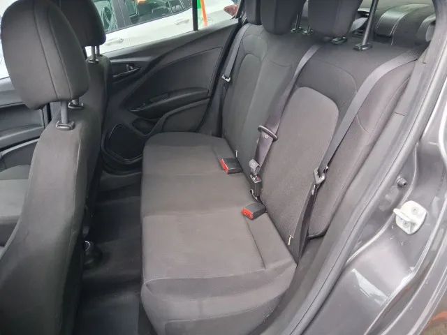 Fiat Cronos Drive 1.0 6V 2026 - Foto 5