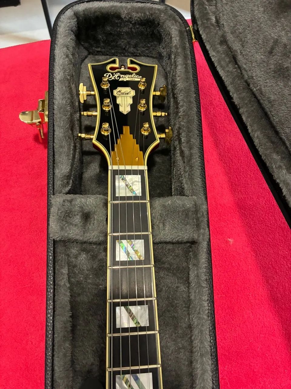 Guitarra elétrica D?Angelico excel 59