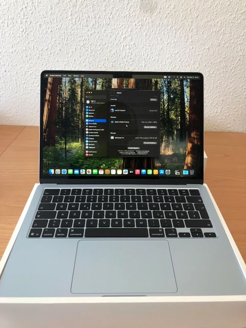 T*2様 MacBook Air 15インチ メモリ24GB/512GB A32 Macbook Air de 15 polegadas: chip SSD M4 de 512 GB - azul celeste