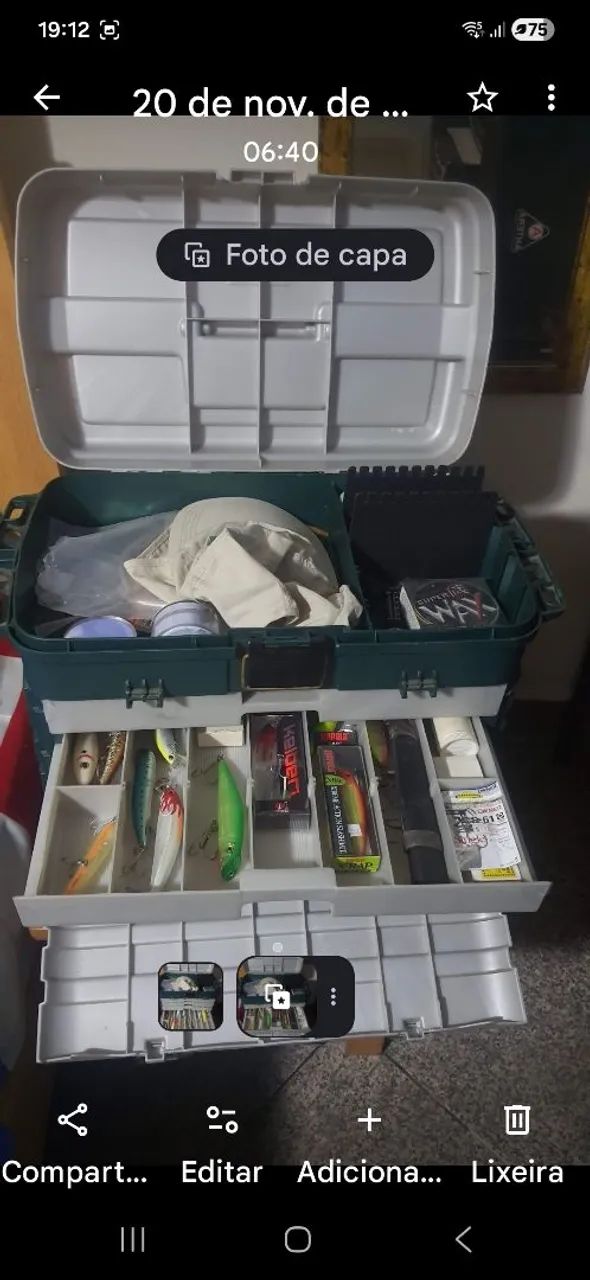 Caixa de pesca Plano com iscas artificiais  - Foto 2
