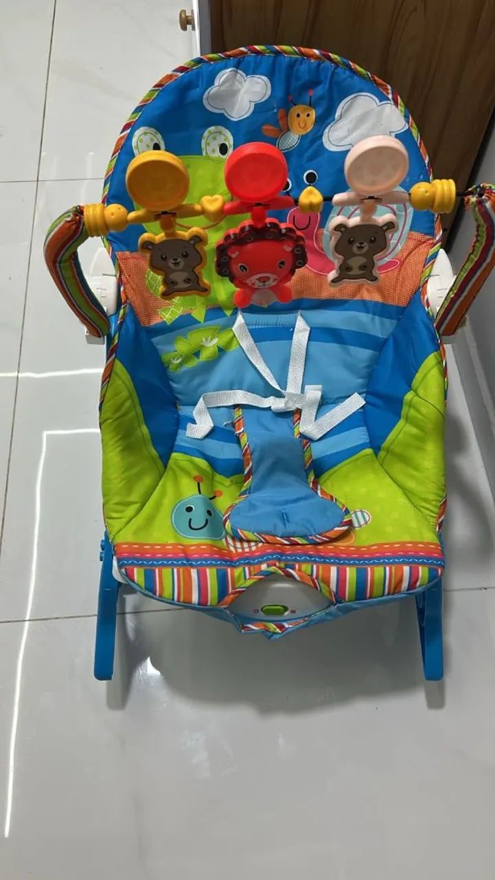 Cadeira de balanço  - Foto 3