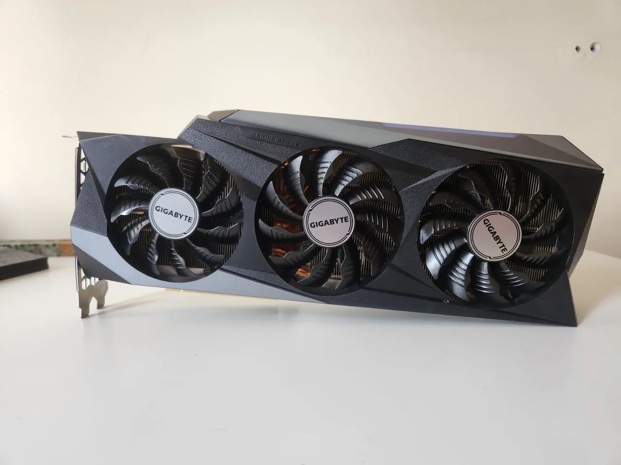 Gigabyte nvidia RTX 3090 24gb - Foto 4