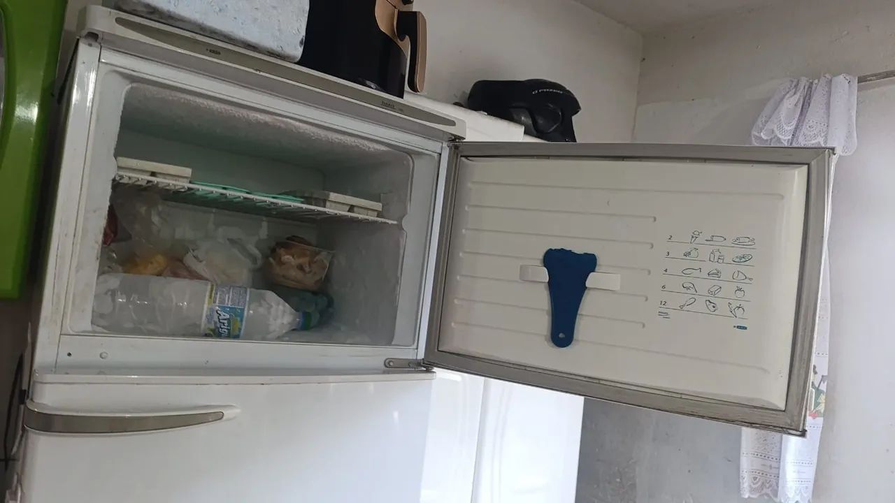 Geladeira Dako  - Foto 2