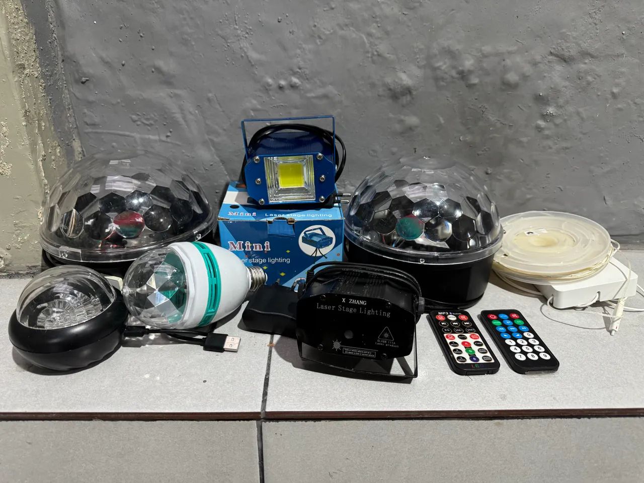 Kit de luzes e lasers para festas - Foto 3