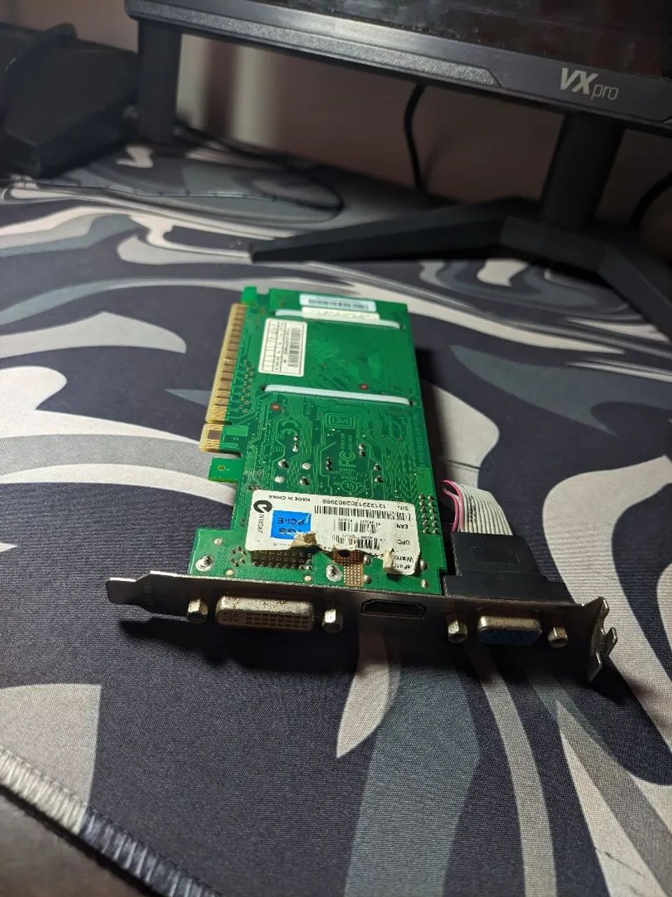 Placa de vídeo NVIDIA GeForce 8400 GS - Foto 2