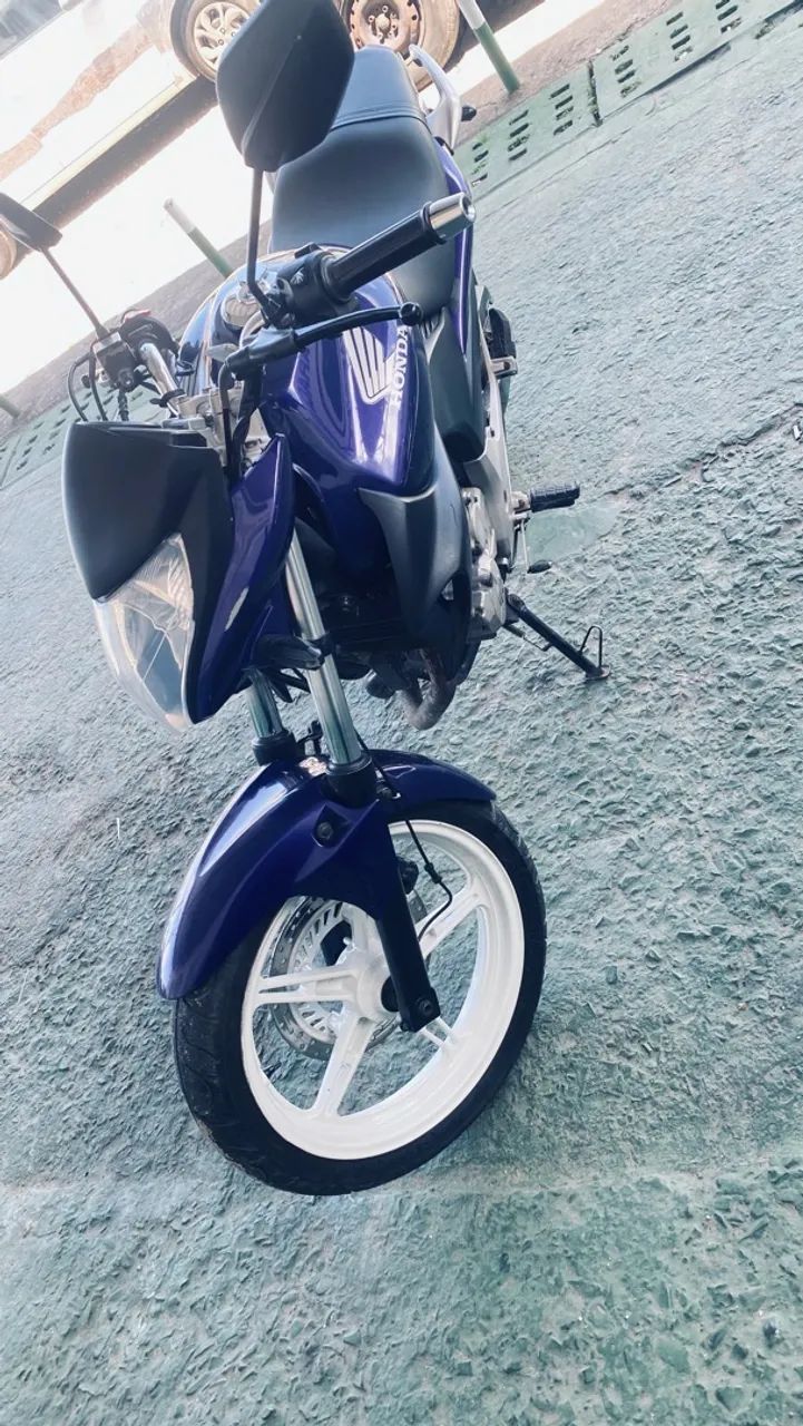 Cb 300 - Foto 2