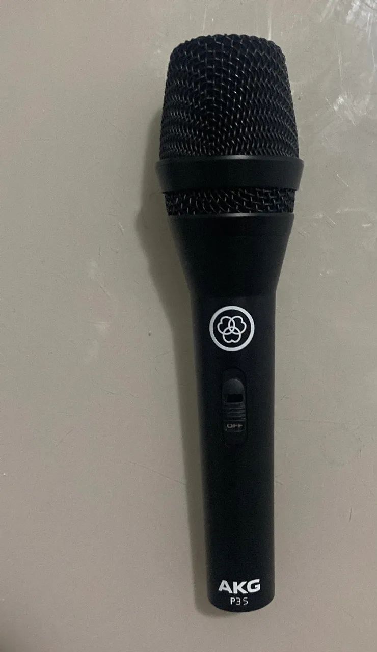 Microfone AKG Perception P3S + 2 Cabos XLR - Completo