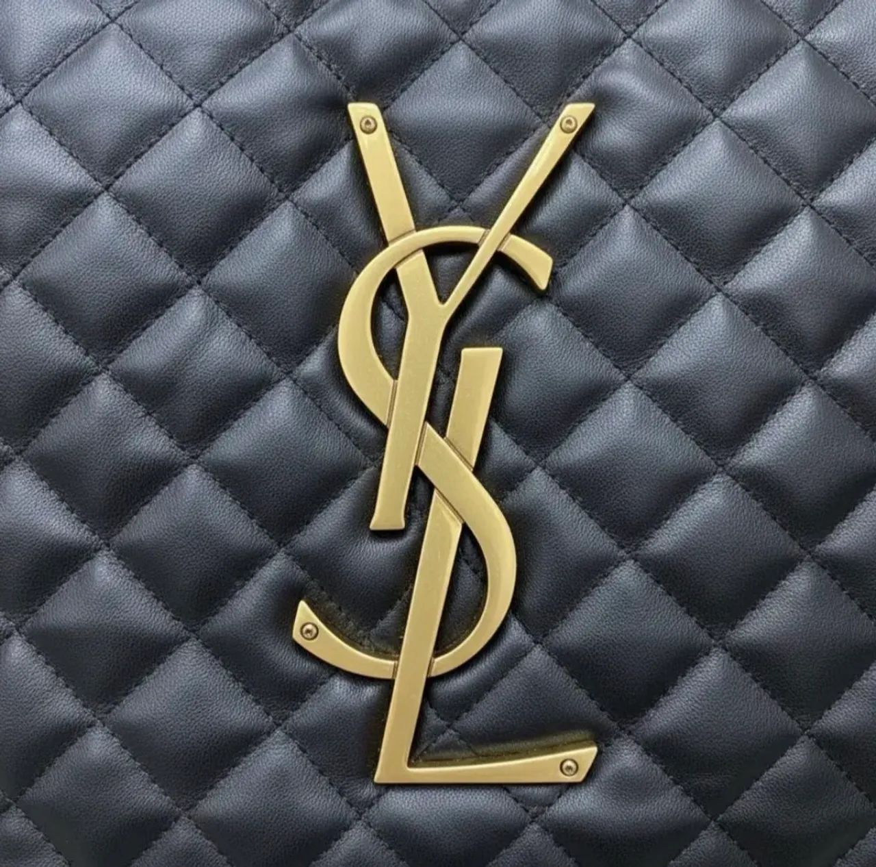 Bolsa ysl preta metelassê - Foto 2