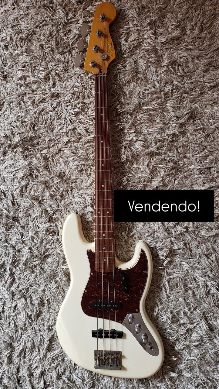 Squier Classic Vibe