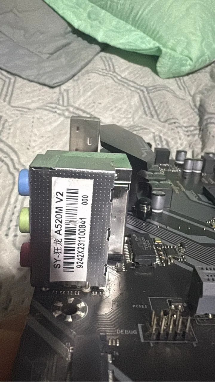Placa mãe soyo a520 bios atualizada 