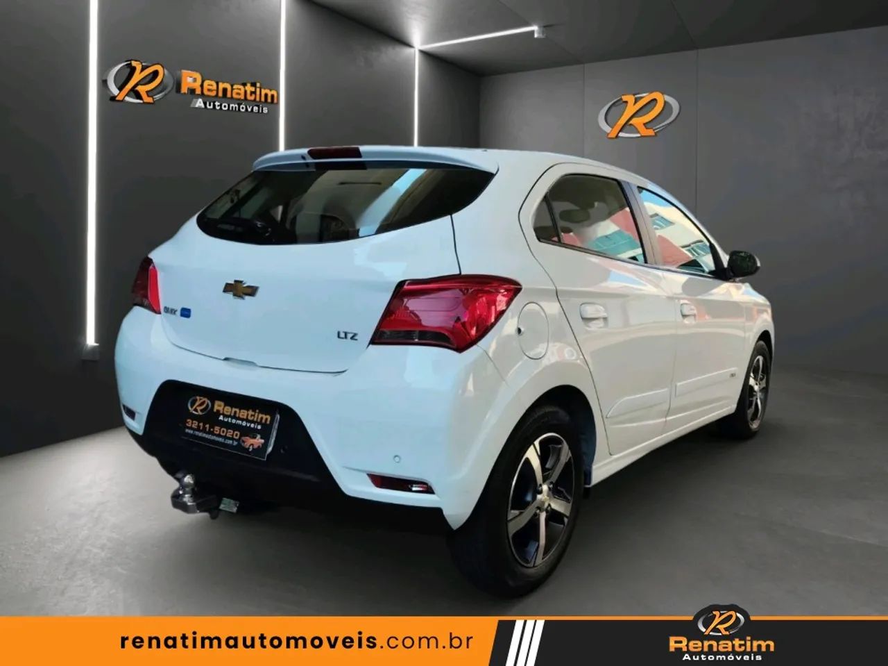 Chevrolet Onix 2018 - Foto 3