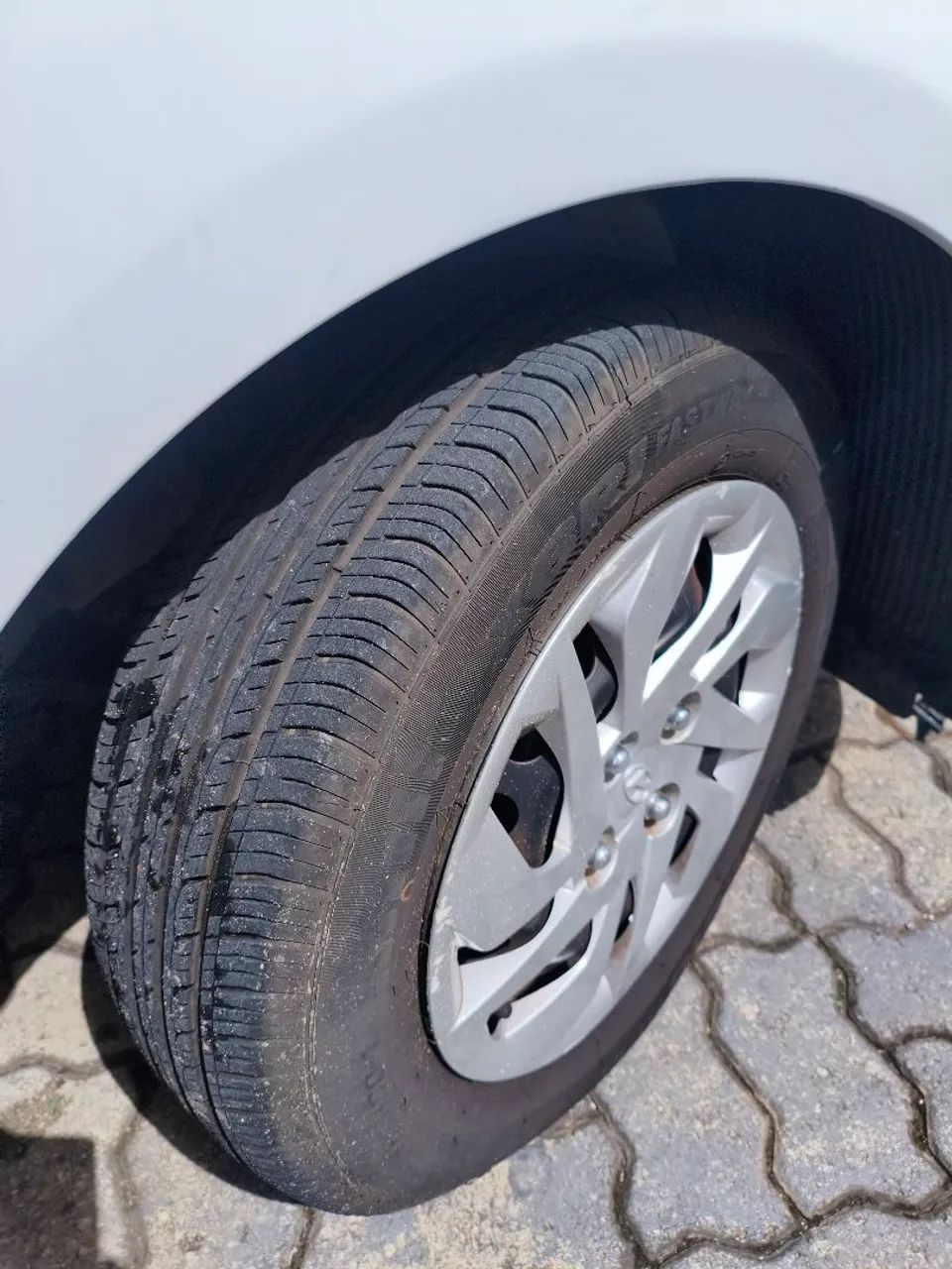 Hyundai HB20 Comf./c.plus/c.style 1.0 Flex 12V 2017 - Foto 2
