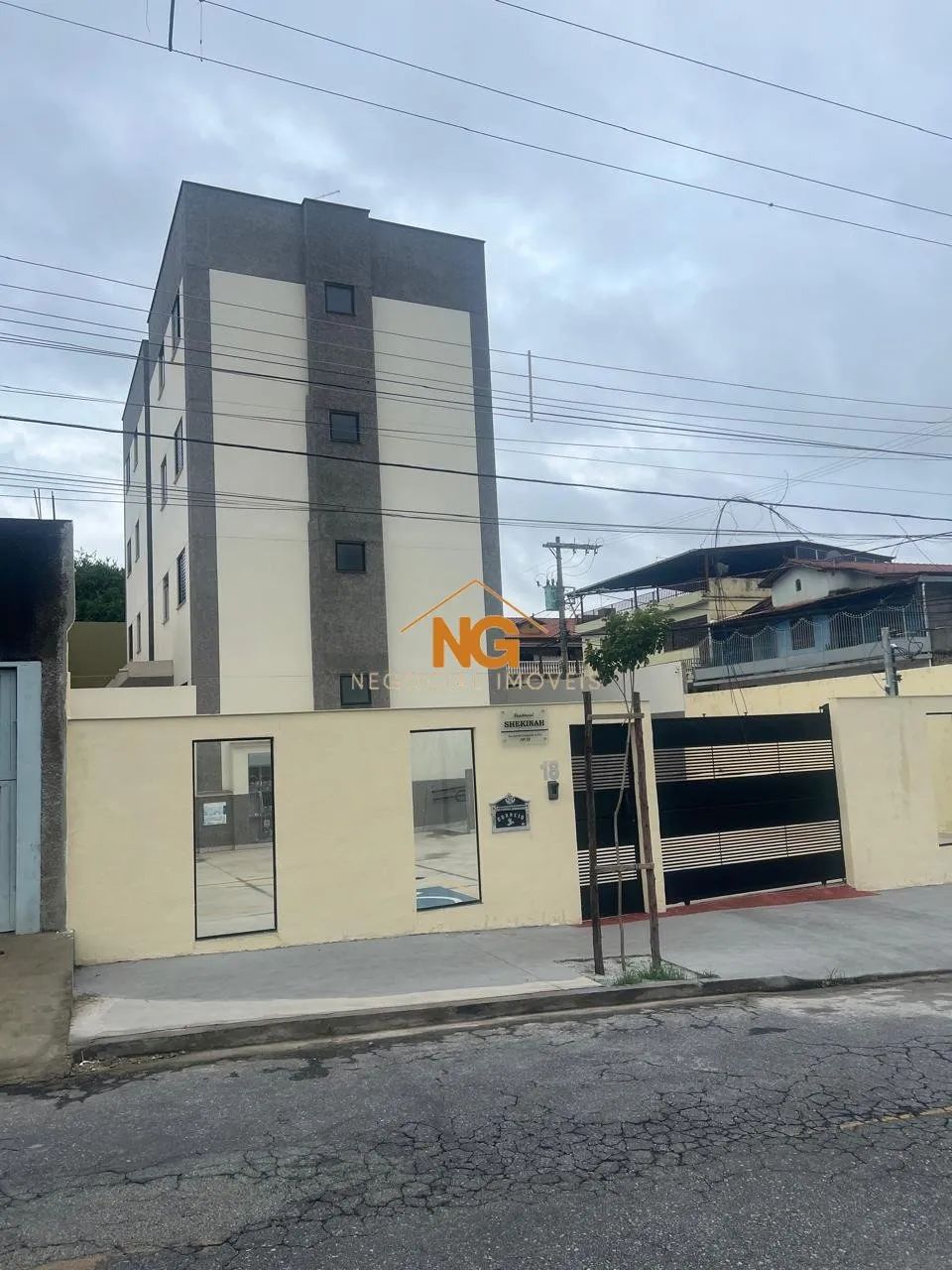 APARTAMENTO 02 QUARTOS - MANGUEIRAS (BARREIRO)
