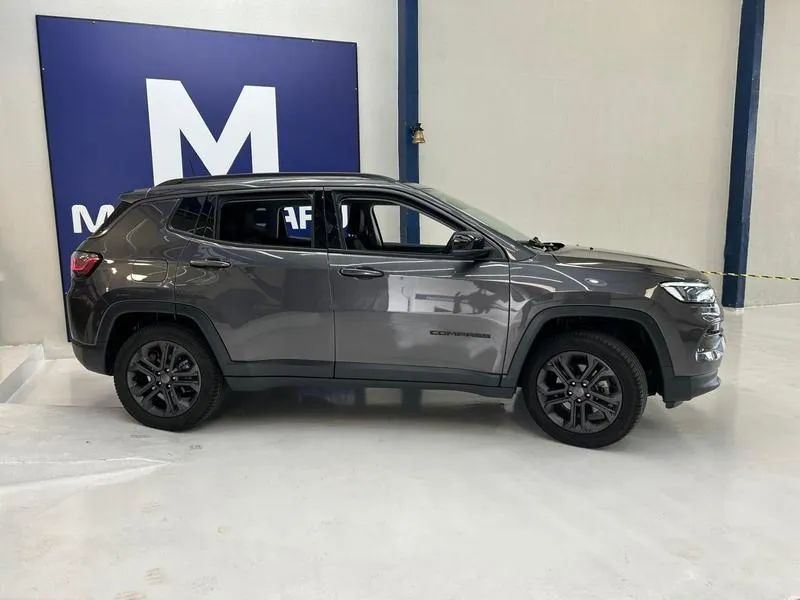 Jeep Compass Longitude Night Eagle 1.3 Flex 2025 - Foto 3