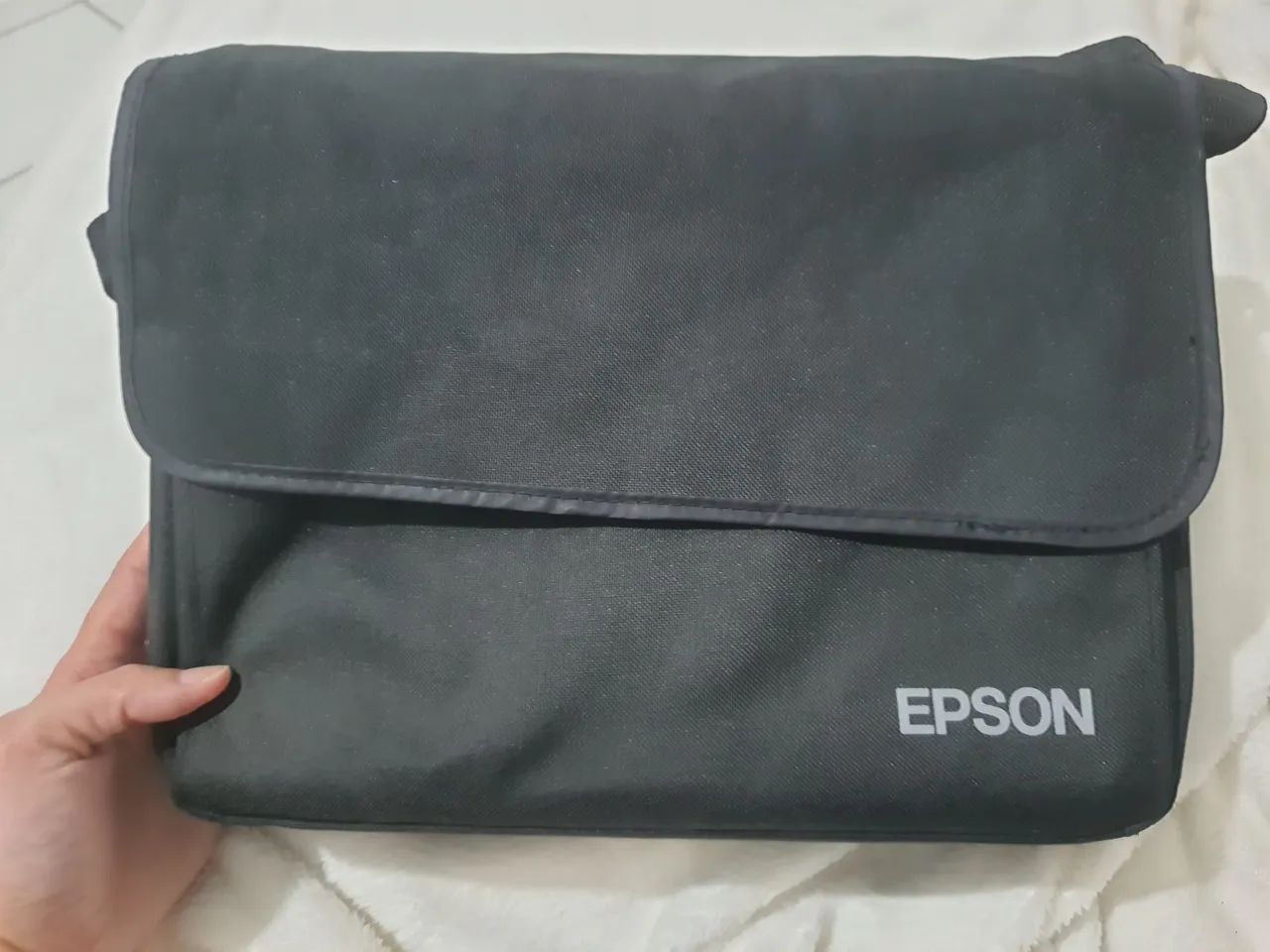 Projetor Epson PowerLite S8+ Com Bolsa original(Lâmpada 1130h) - Foto 4