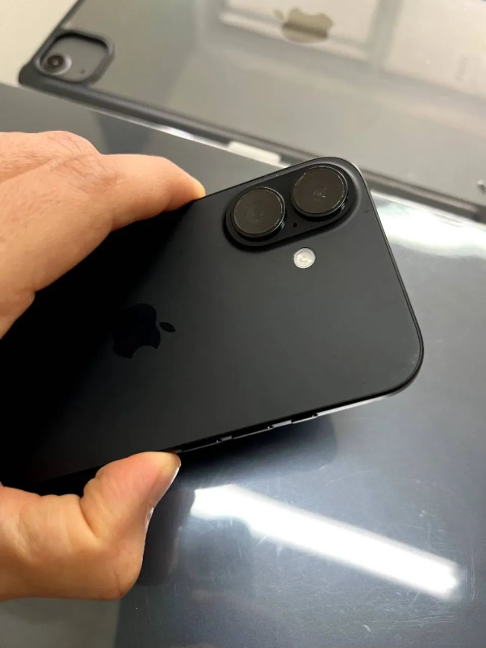 iPhone 16 256GB Preto | Na Garantia | Bateria 98% - Celulares e