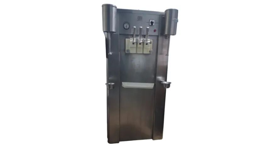 Vendo Máquina de Sorvete Expresso Bertollo