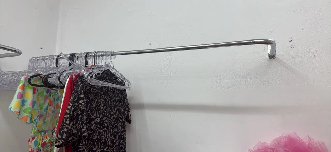 Arara de parede
