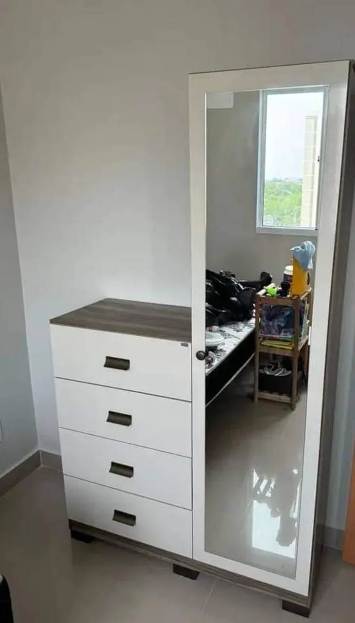 Cômoda 4 Gavetas 1 Porta com Espelho (NOVO) Entrega Grátis!  - Foto 3