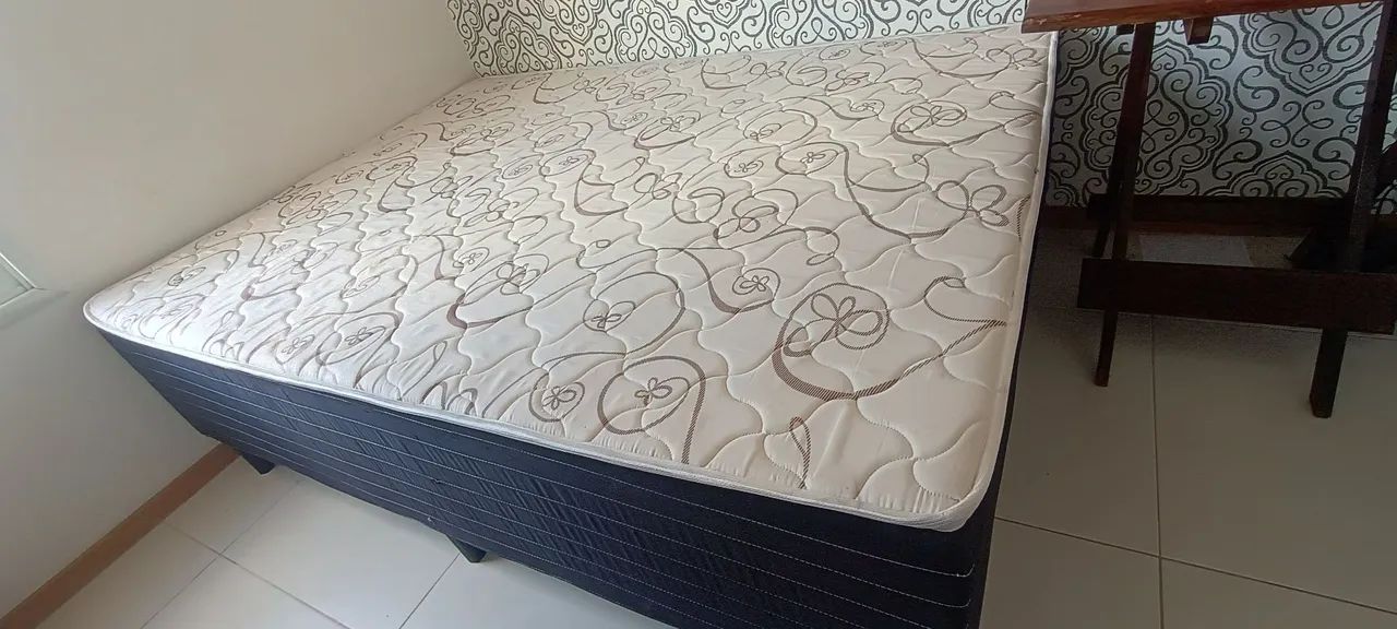 Duas Camas box, uma casal e uma solteiro  - Foto 2