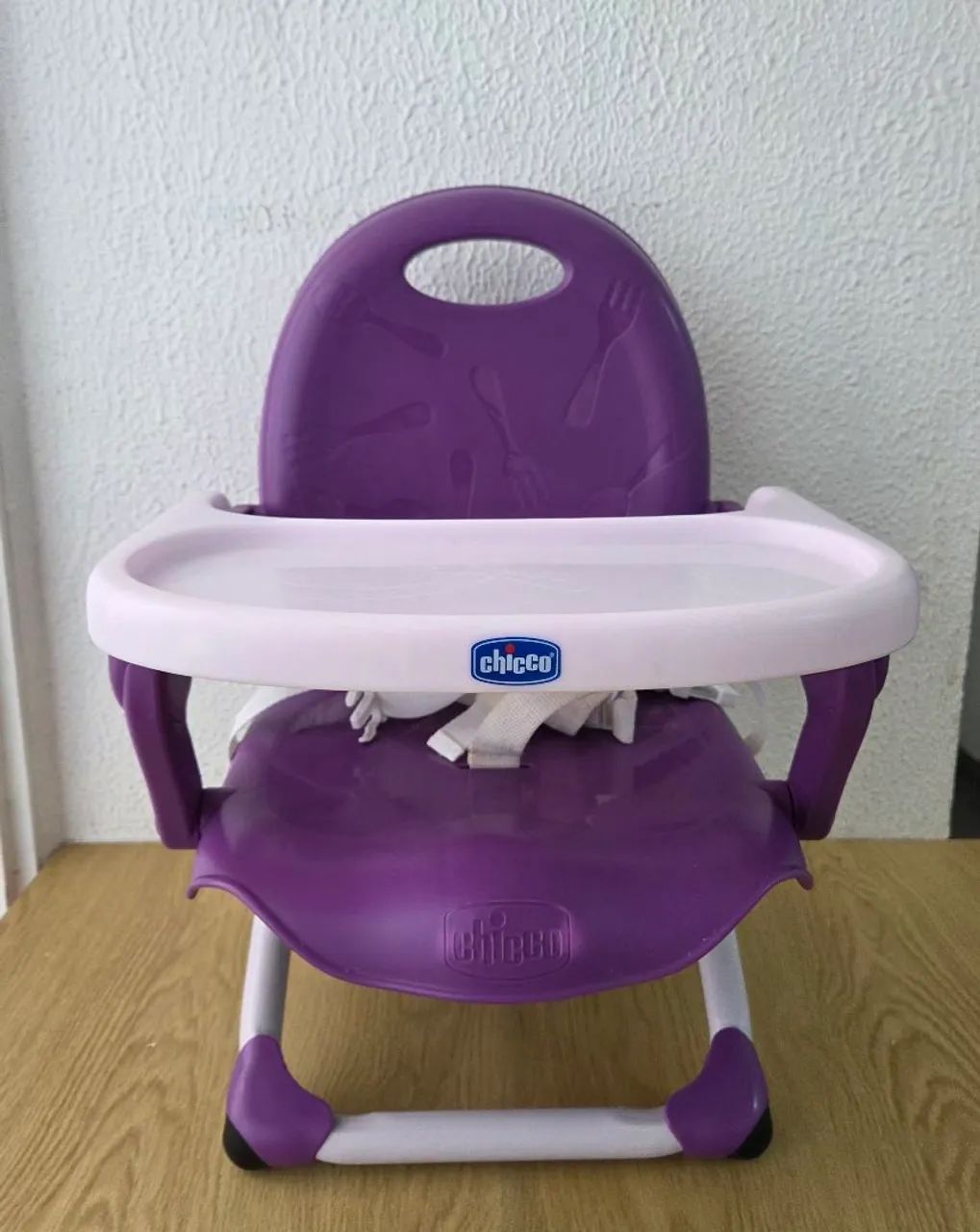 cadeira de alimentação chicco pocket snack roxa