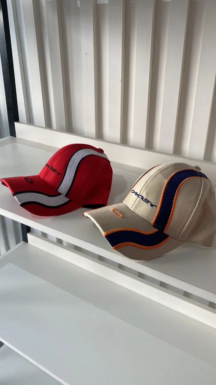 BONÉS OAKLEY