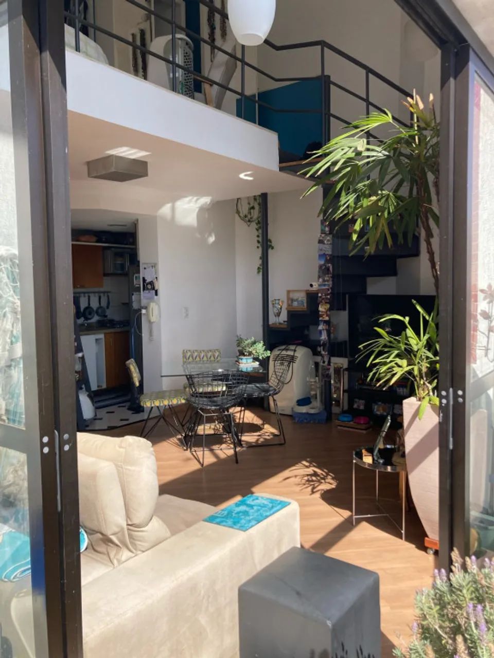 Loft Duplex na Rua Alcantarilla, 70m², 2 vagas!