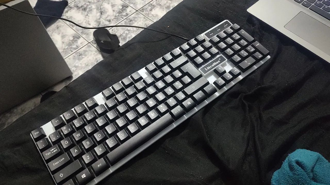 Notebook Lenovo mais teclado semi mecânico ultramax  - Foto 3