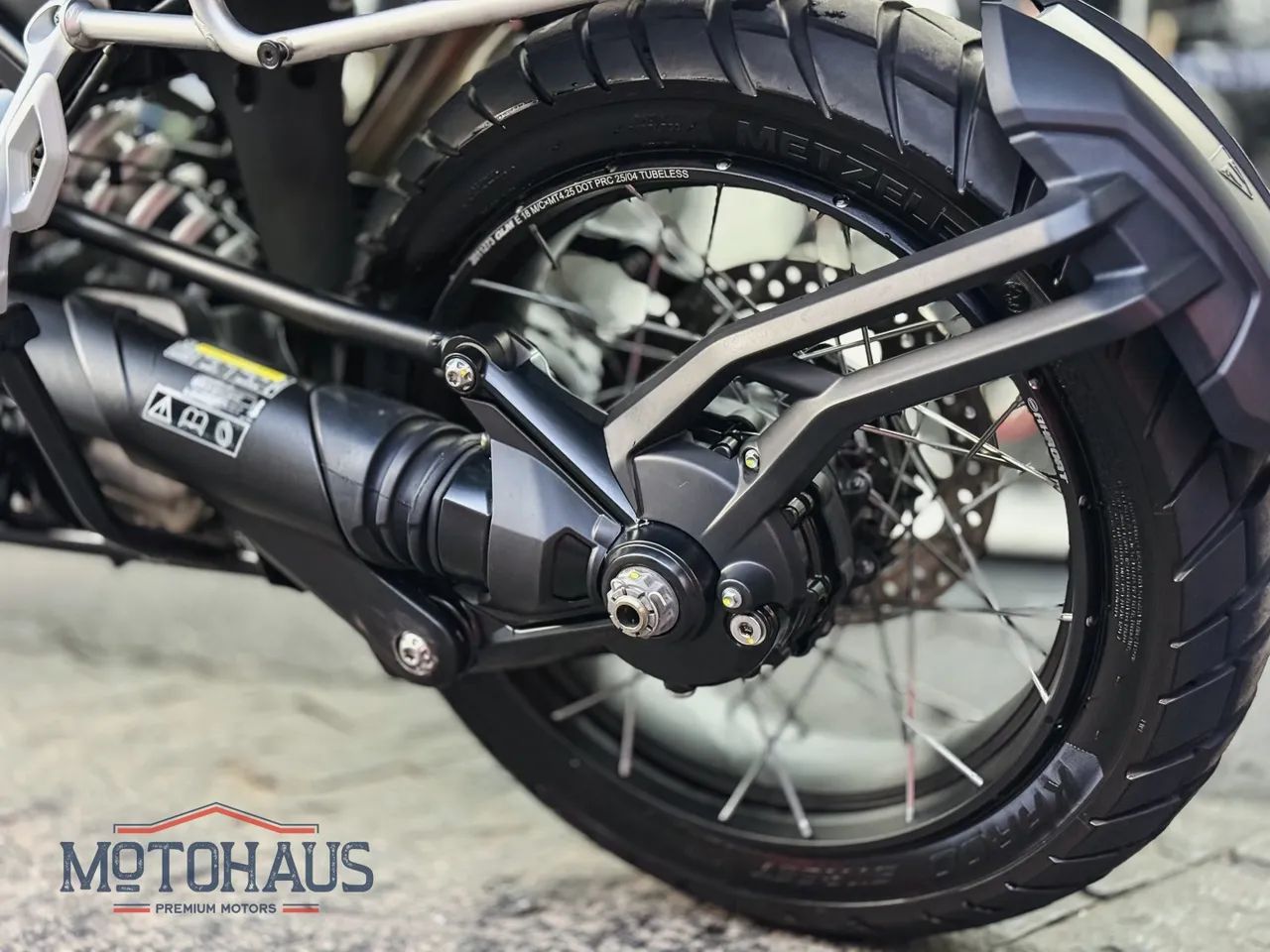 Triumph 1200 Rally Black Edition 2026 - 1501851362 | OLX