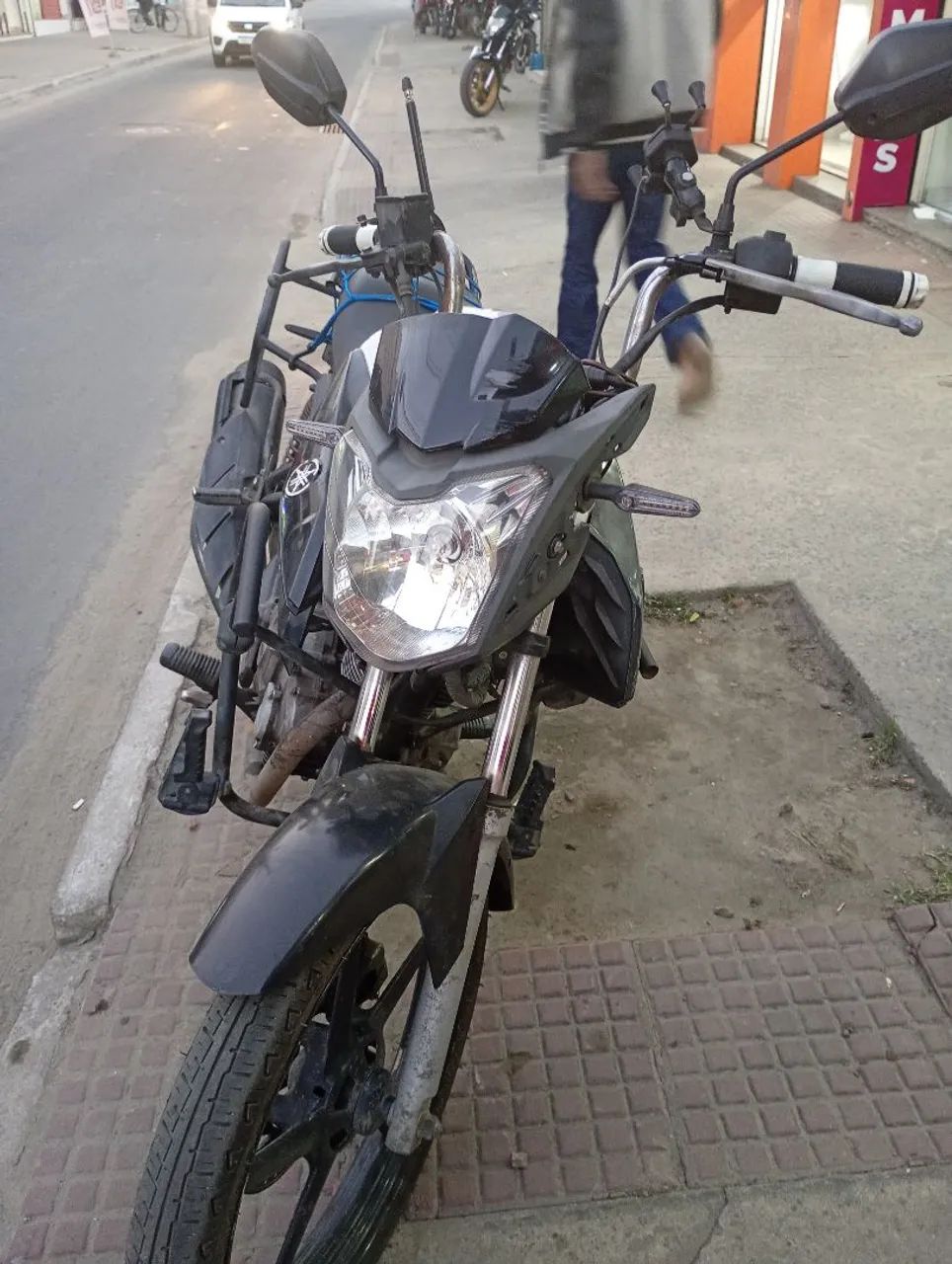 Fazer 150  - Foto 4