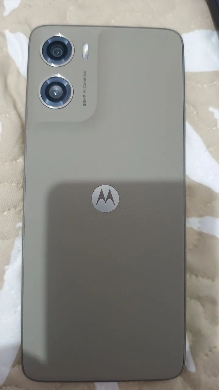 Vendo celular Motorola moto g06 
