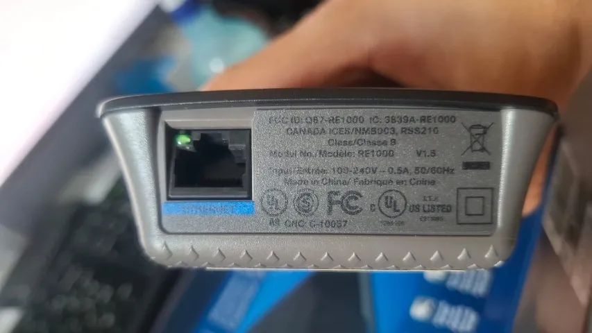 Repetidor Wi-Fi Linksys RE1000 - completo com caixa e acessórios - Foto 4