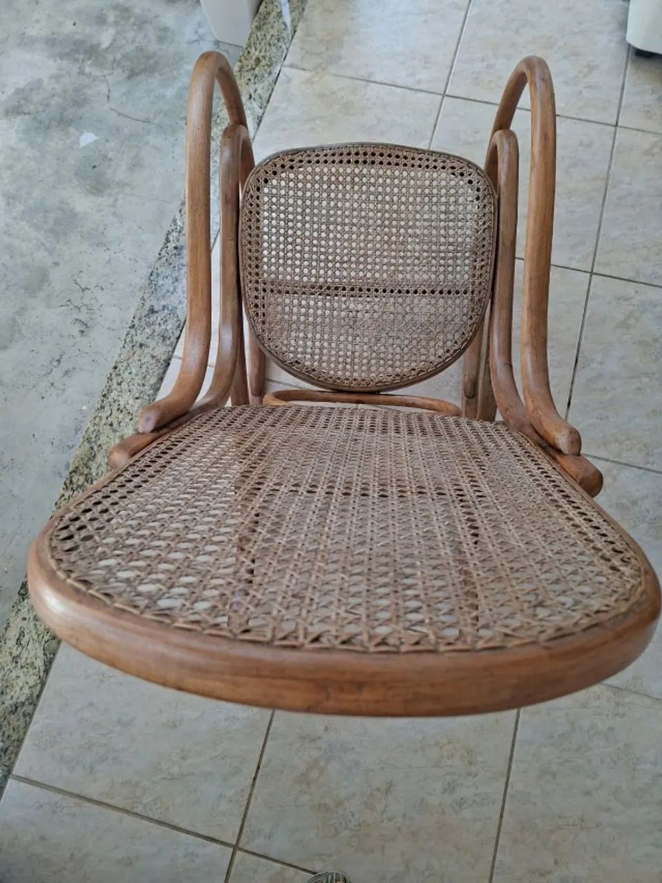 Cadeira de balanço modelo Austiaca  - Foto 4