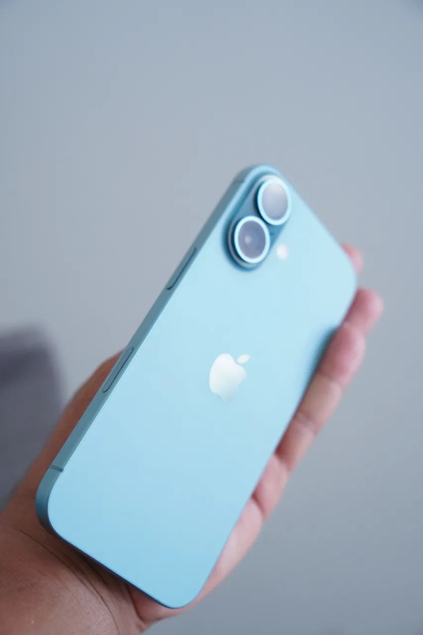 iPhone 16 verde 