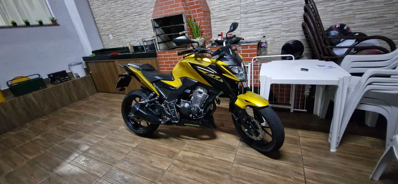 Cb twister 300f 