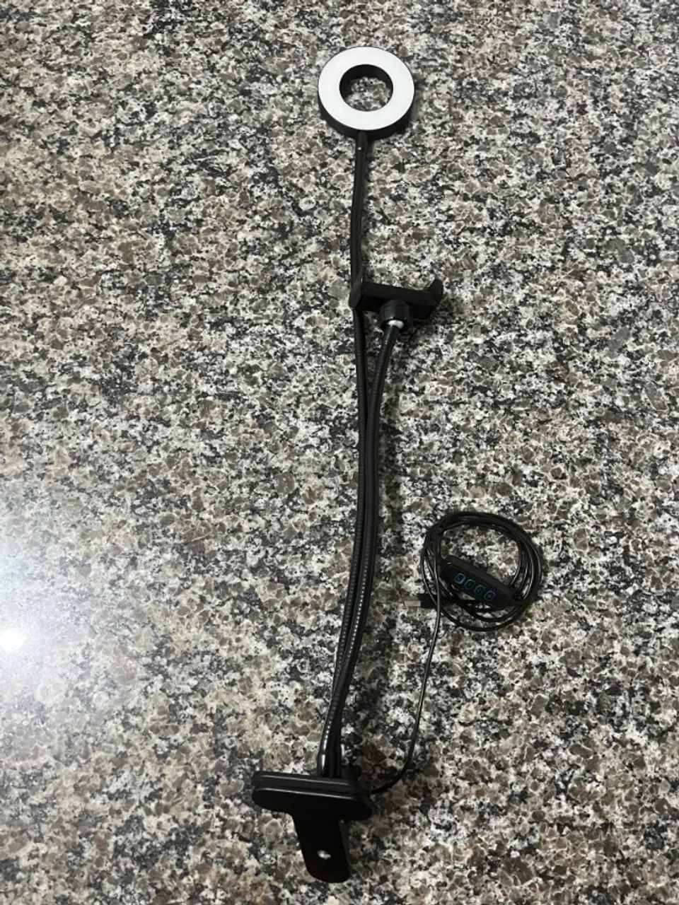 Ring Light Articulado com Suporte para Celular e Garra  - Foto 3