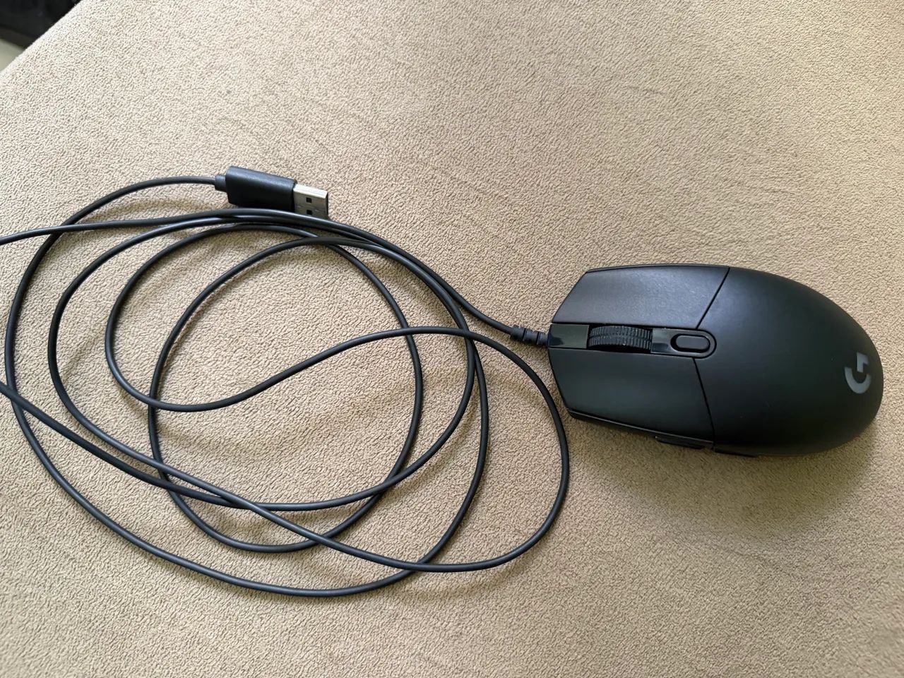 Mouse Gamer Logitech G203 RGB LIGHTSYNC, até 8.000 DPI, Preto - Foto 4