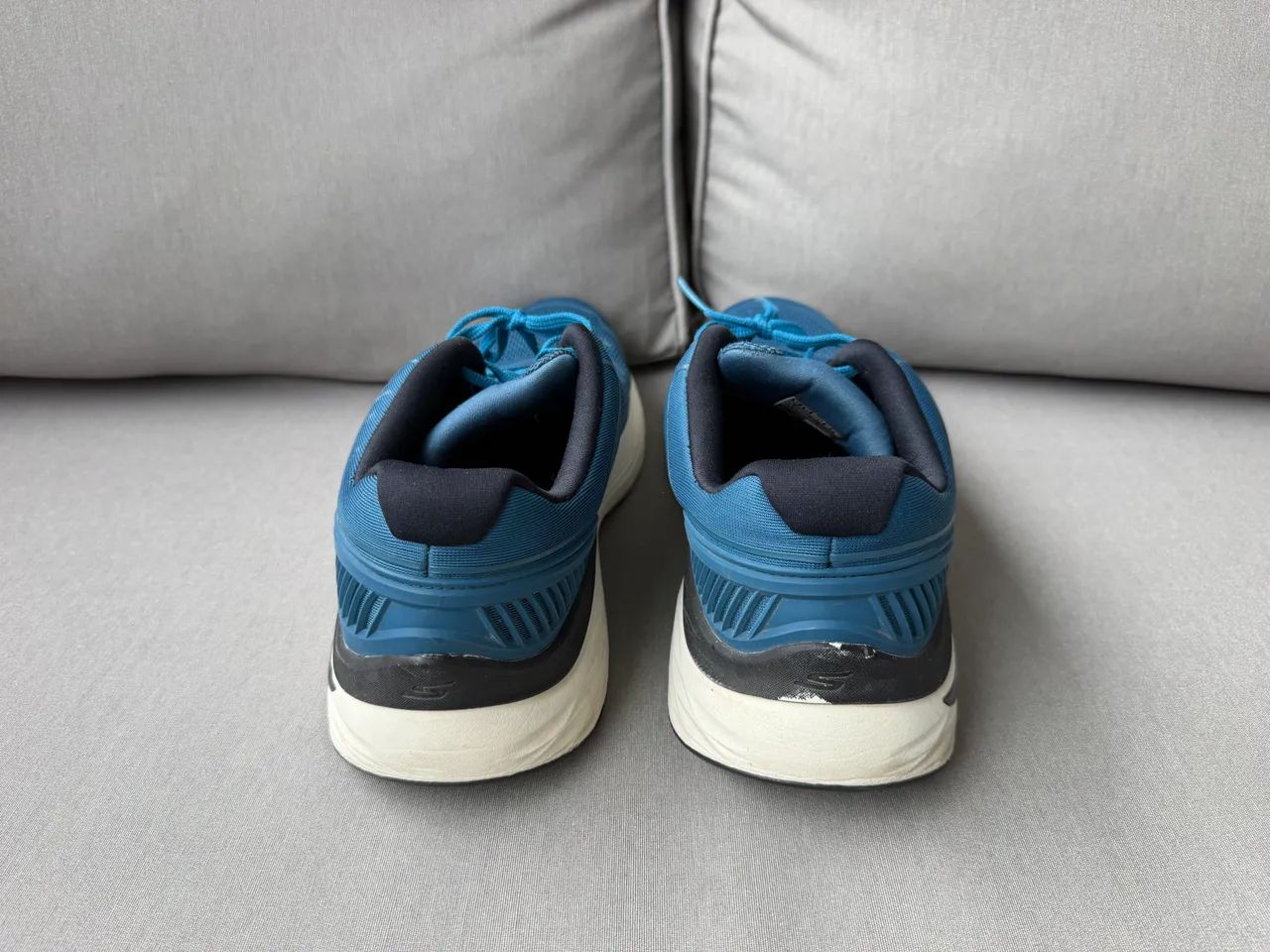Vendo tenis Skechers tamanho 44 - Foto 3