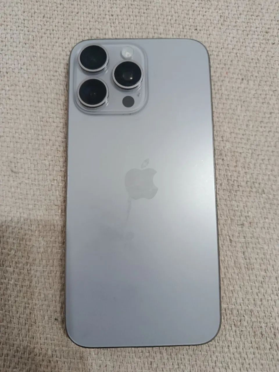 iPhone 15 pro Max 256G com blindagem 
