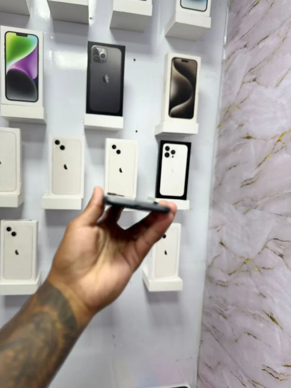 IPHONE 11 64GB PRETO<br>R$ 999,00 - Foto 3