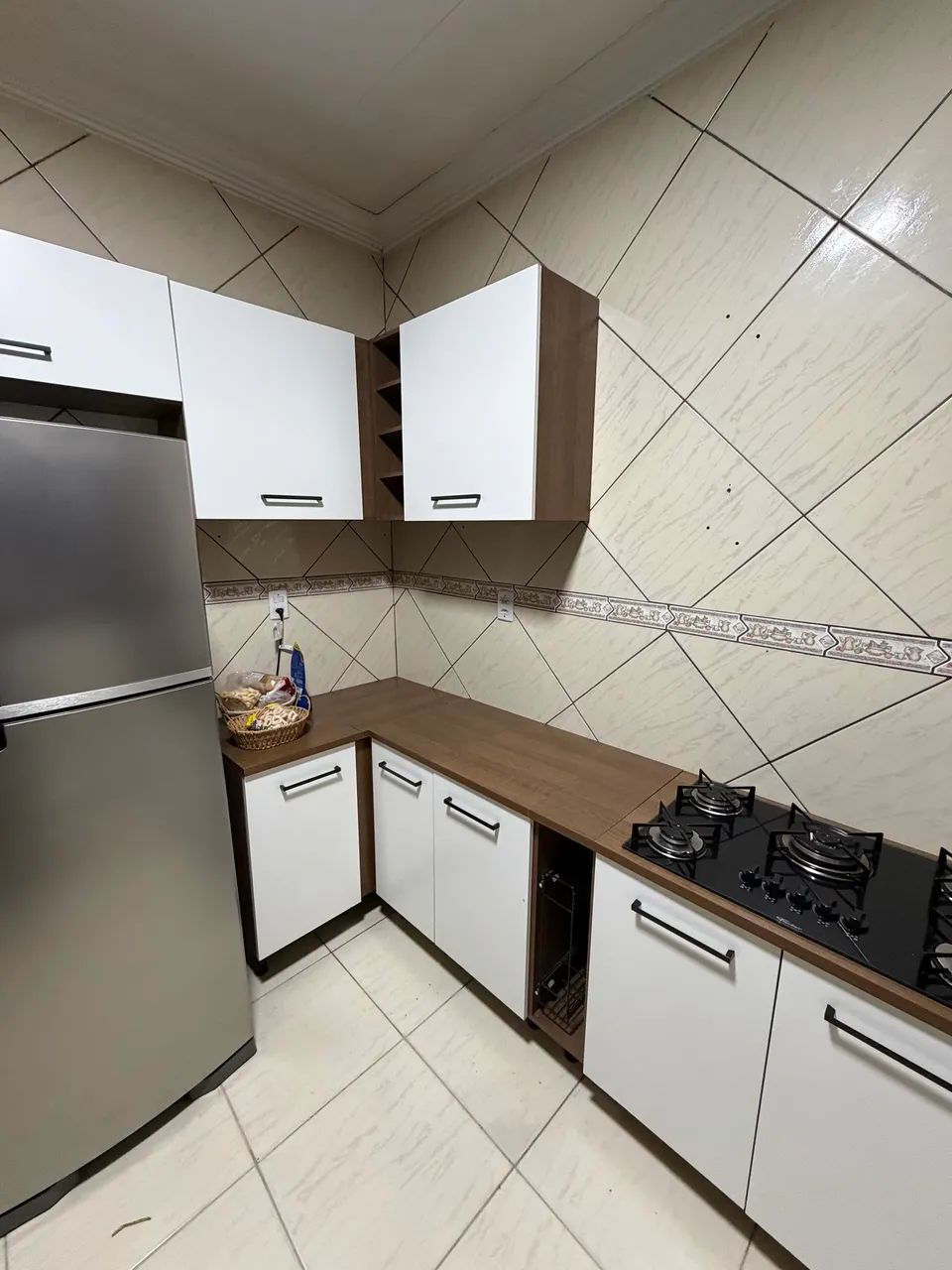 Armário de Cozinha e Mesa  - Foto 2