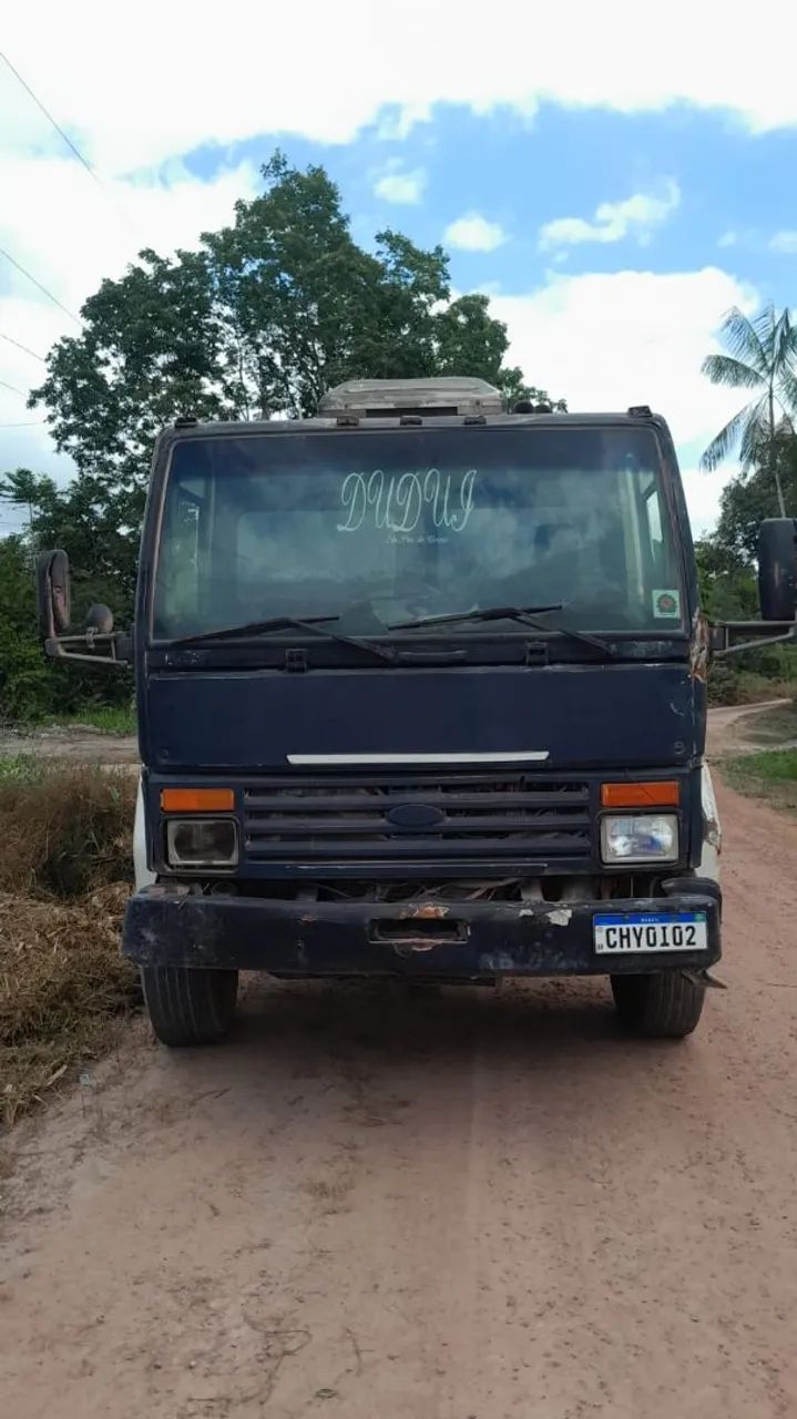 Forde cargo 2218  - Foto 2