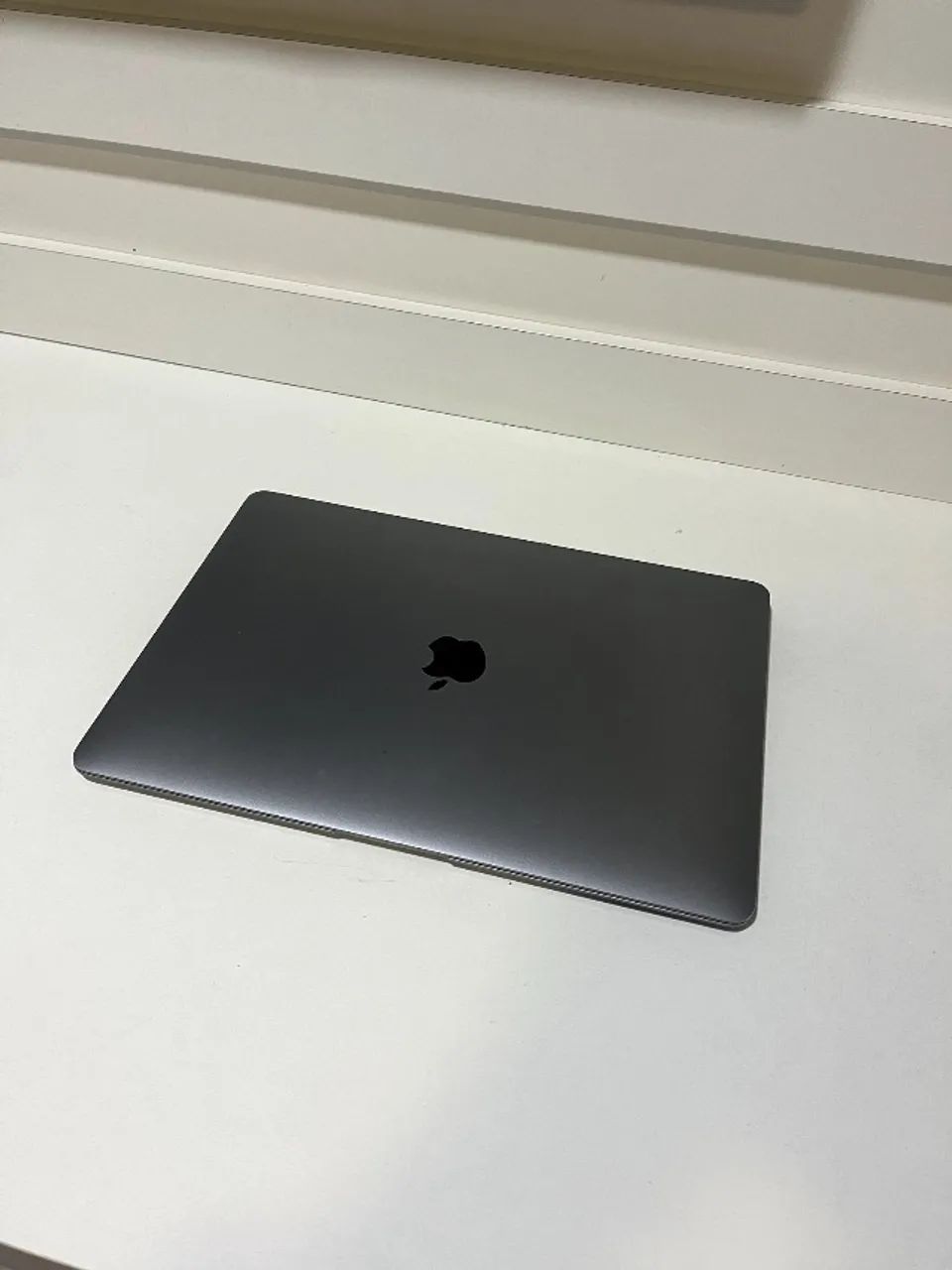 Macbook Air 13 Core I5 8gb 256gb 2018 A1932 Prata (Usado) - Foto 2