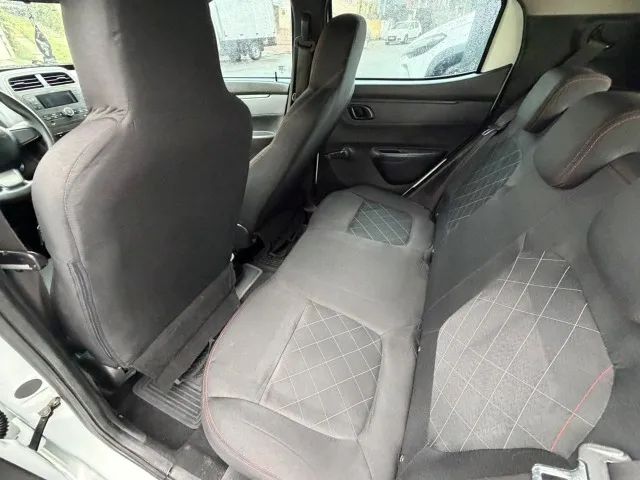 Renault Kwid Zen 1.0 Flex 12V 5P Mec. 2020 - Foto 4